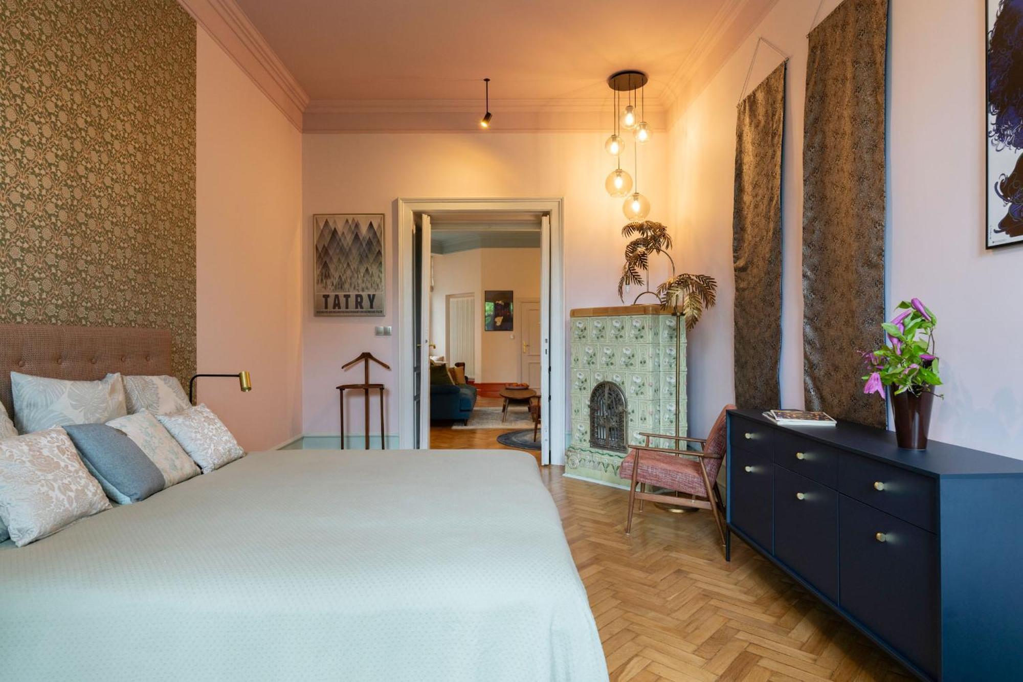 Two Bedroom Apartment-Dietla 11- Wawel Castle View クラクフ エクステリア 写真